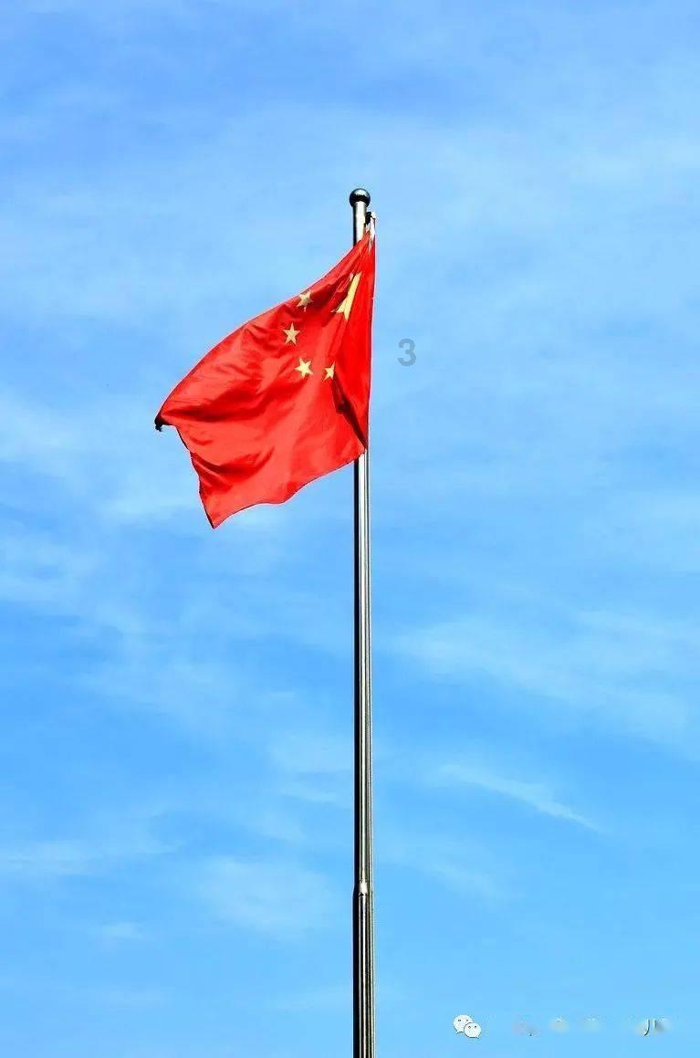 卡通红色汽车拼图